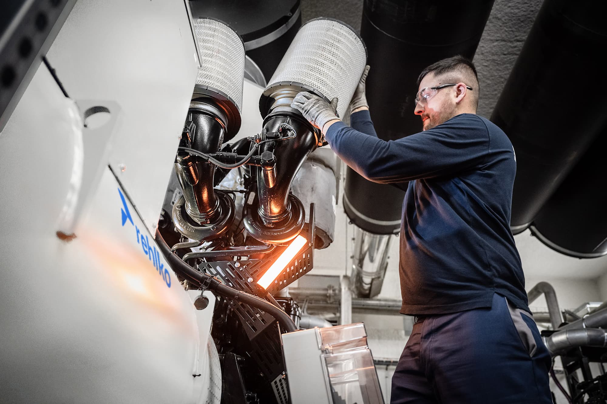 Spain 5 - Generator maintenance technician - technician-maintenance-spain-5