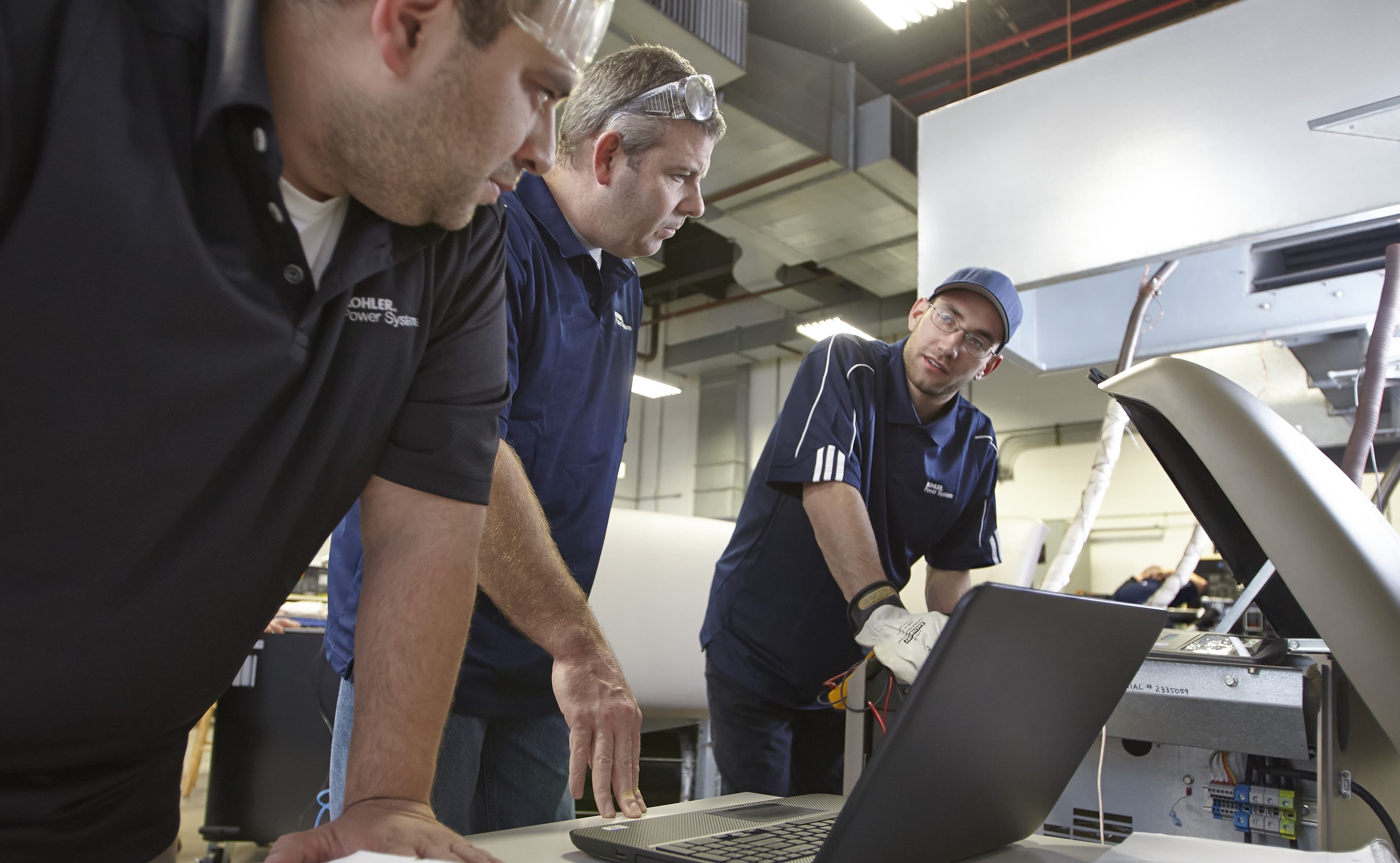 formateurs Kohler au centre de formation de l'usine de Brest